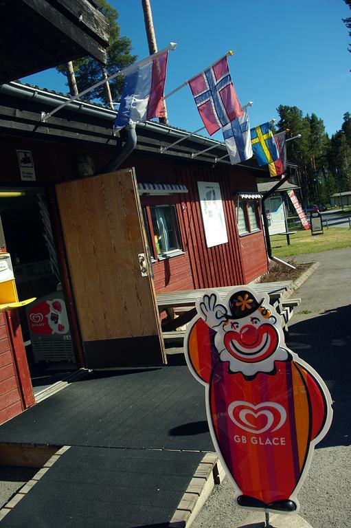 Lits Camping, Stugby Och Kanot Exteriér fotografie