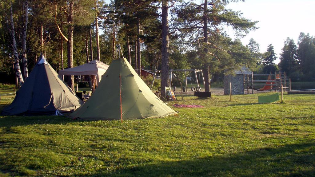 Lits Camping, Stugby Och Kanot Exteriér fotografie